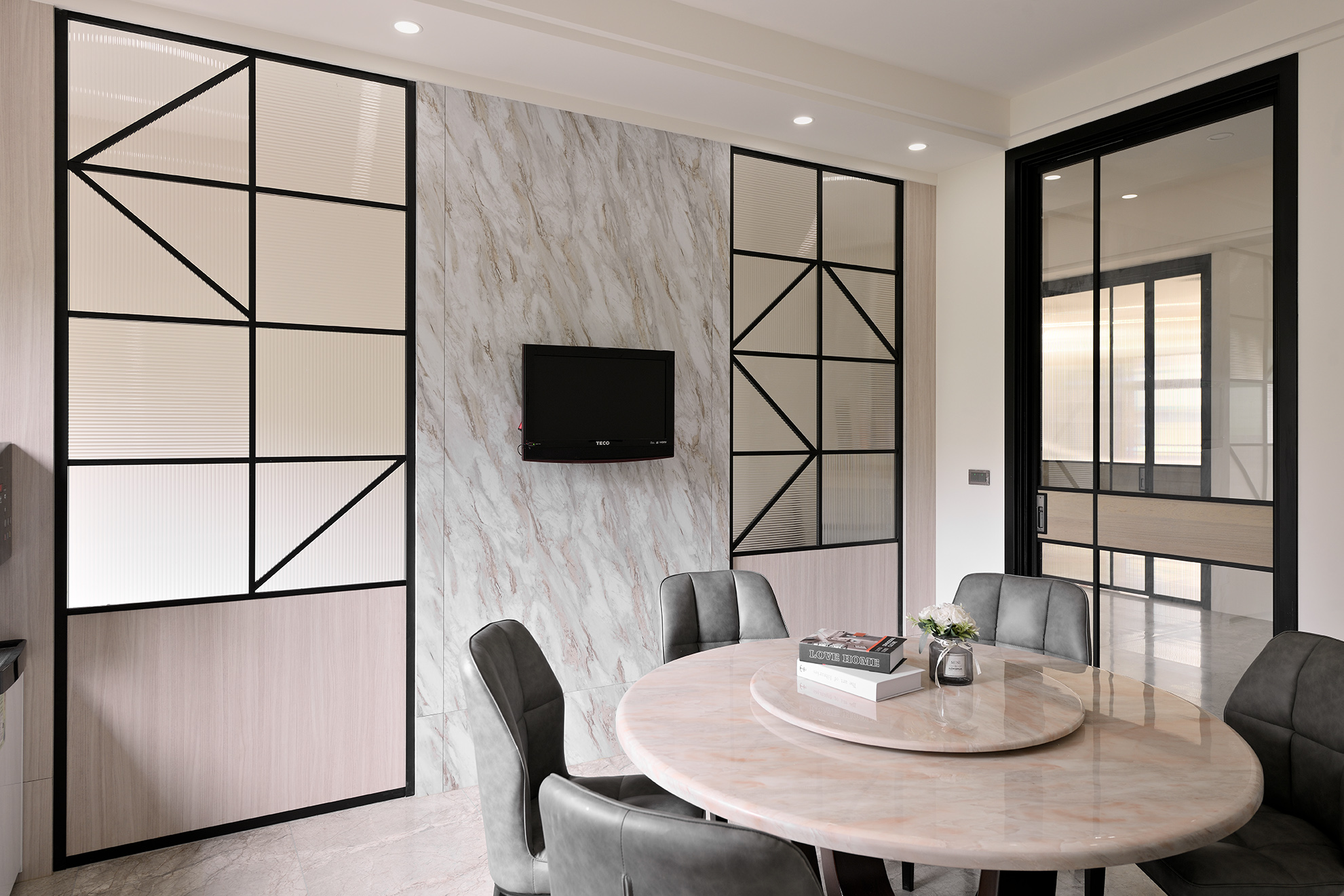 磅礡大尺度透天宅