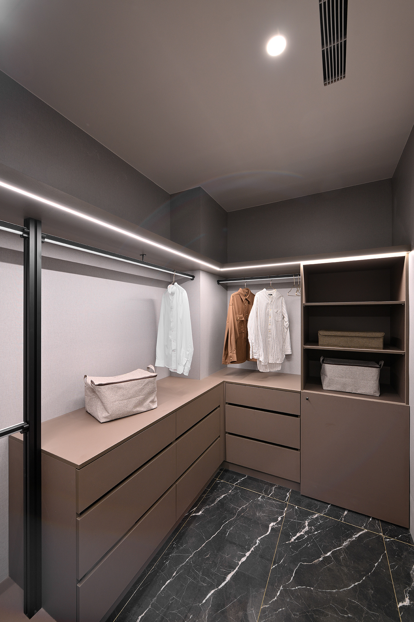 磅礡大尺度透天宅